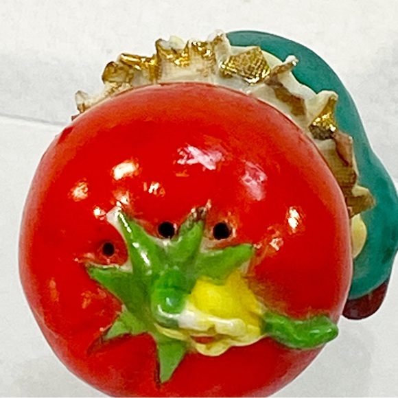Vintage Miniature Tomato Salt/Pepper Shaker (one shaker) Made in Japan - Picture 7 of 9